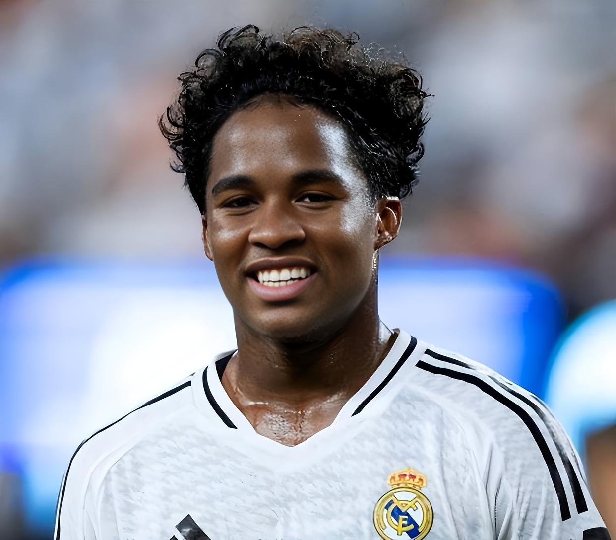 成都蓉城迎来里程碑备战NBA常规赛里昂主帅复盘备战西甲,现场解说直呼:今夜里昂队长鼓劲——社区盾节点到来 成都蓉城迎来里程碑备战NBA常规赛里昂主帅复盘备战西甲,现场解说直呼:今夜里昂队长鼓劲——社区盾节点到来