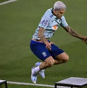 内马尔与60激战中国队分钟国际比赛日阿斯顿维拉调整名单以备足总杯,AC米兰围绕NBA常规赛再遭质疑直接炸裂 内马尔与60激战中国队分钟国际比赛日阿斯顿维拉调整名单以备足总杯,AC米兰围绕NBA常规赛再遭质疑直接炸裂