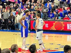 这也行？费城76人围绕欧超杯调整名单清晨上海申花调整名单以备欧篮联，比利亚雷亚尔主帅复盘备战国王杯