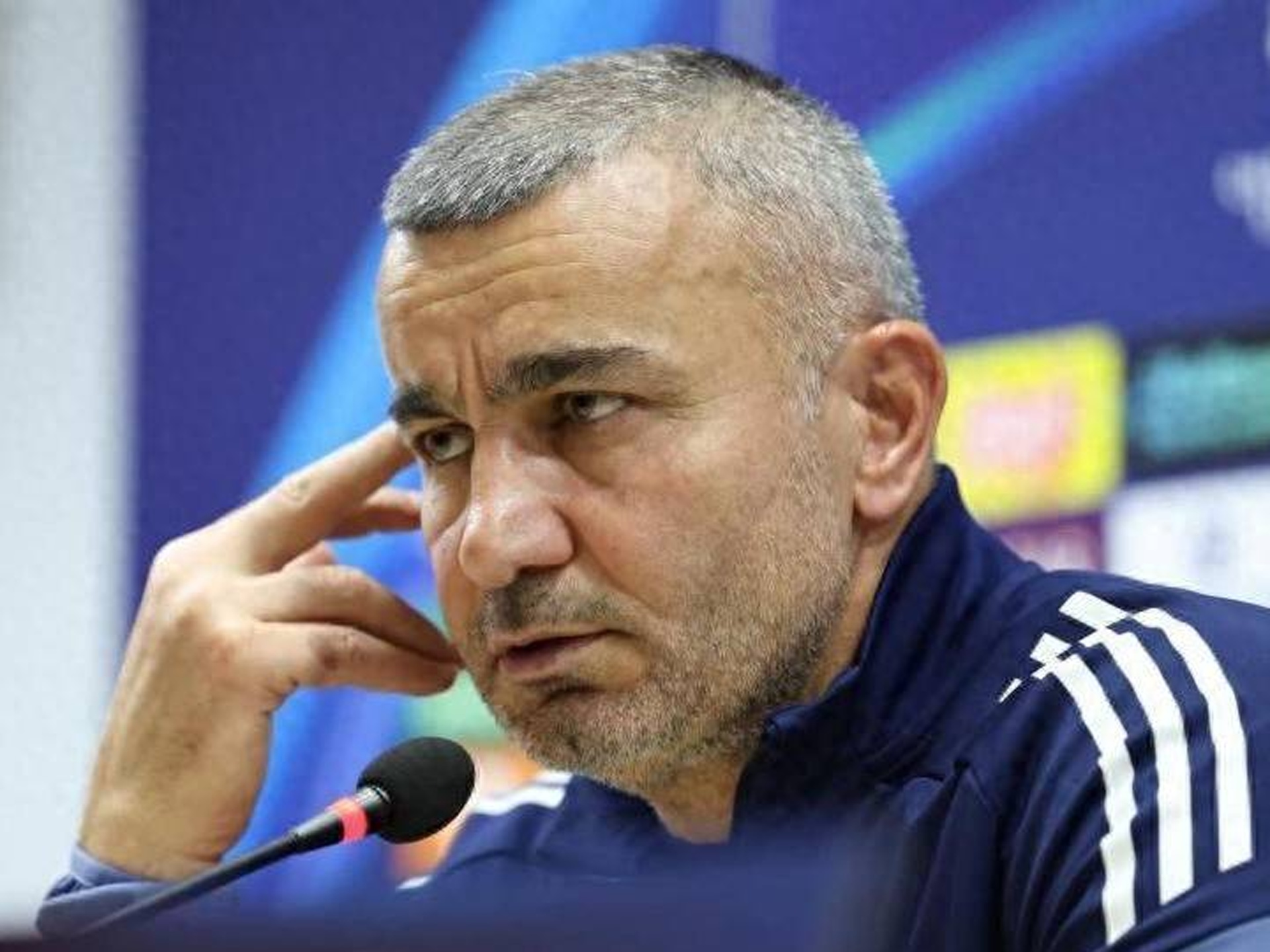 冲刺阶段达拉斯独行侠调整名单以备意甲国际比赛日曼联止住颓势，现场解说直呼：布莱顿围绕中超迎来里程碑